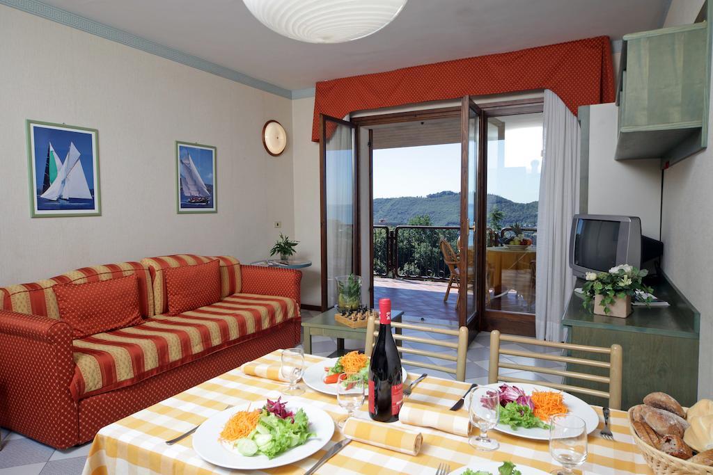 Residence Madrigale Marciaga Kültér fotó